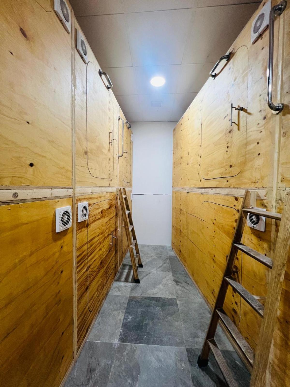 Kapselhotel Cubik